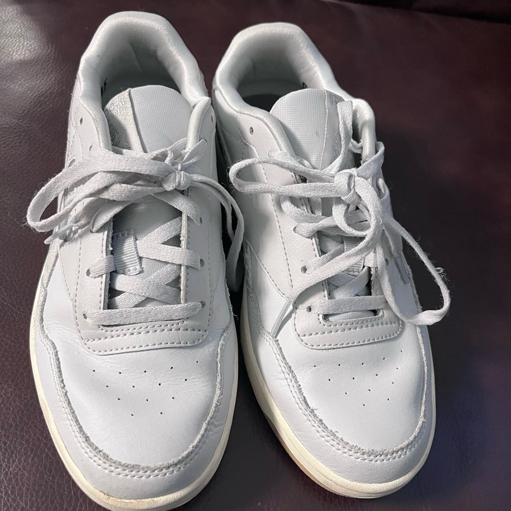 Stylish Gray Sneakers